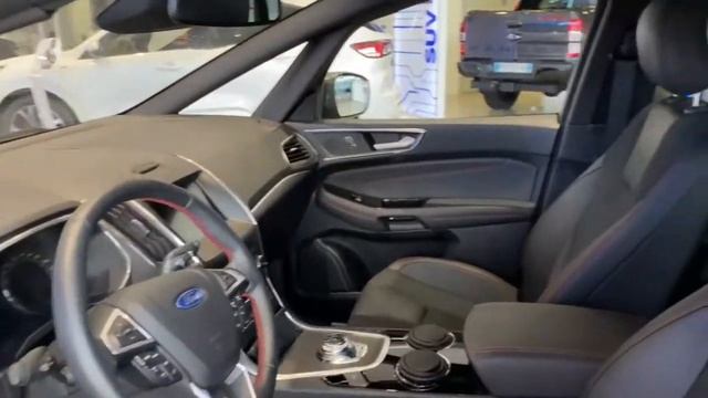 FORD S-MAX 2.0 ECOBLUE 150 BVA8 ST LINE , par FORD BYmyCAR FONTAINE смотреть онлайн