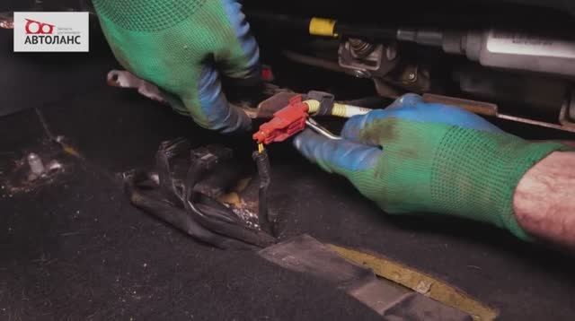 Снятие сидений Mitsubishi Galant IX (Разбор салона передние и задние сиденья, селектор, ручник) смотреть онлайн