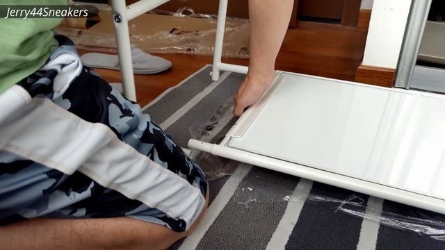 How to assemble IKEA KNAPPER full body mirror? смотреть онлайн
