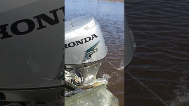 полный газ Хонда 30 лодка Казанка 5м3. # shorts смотреть онлайн