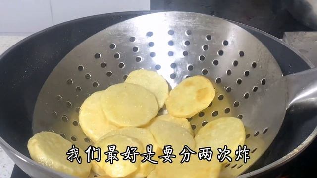 為什麼飯店紅燒土豆這麼好吃？廚師長教你方法，香糯入味，真下飯【阿光廚房】#紅燒土豆食譜 #土豆料理 #braisedpotatoes смотреть онлайн