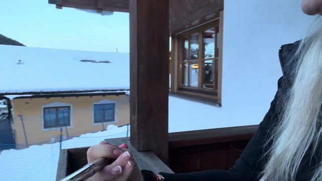 72 year old Grandma skis The dolomites, Italy смотреть онлайн