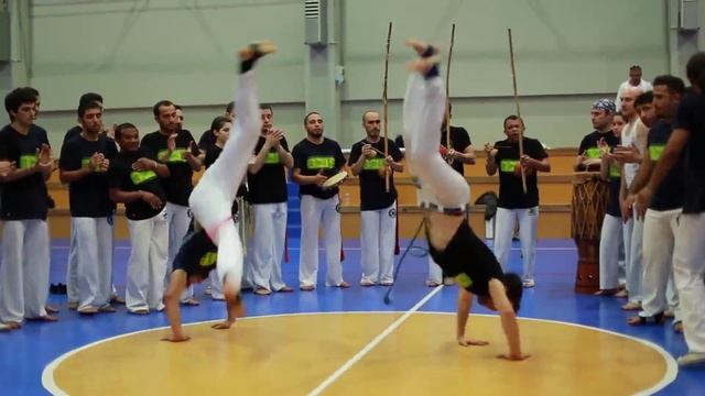 Капоейра / Capoeira / Бразильское боевое искусство капоэйра смотреть онлайн