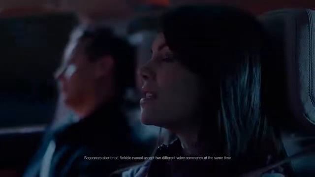 01 Mercedes Benz 2020 GLE Commercial смотреть онлайн