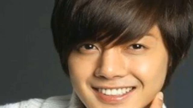 Ким Хён Джун ,Я принял решение идти дальше по жизни с человеком, который был рядом со мной Признани смотреть онлайн