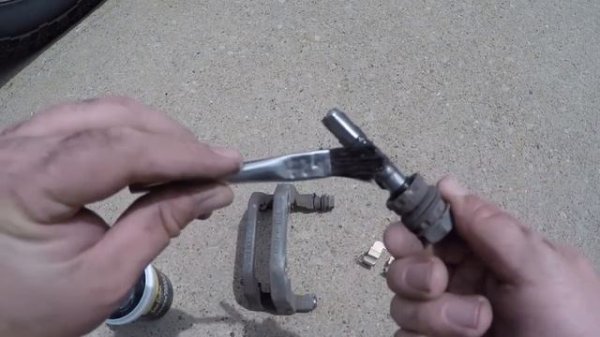 Acura MDX Rear Brake Pad and Rotor Replacement: 2017 - 2020