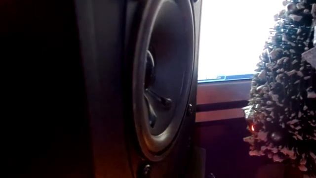 DreamFun-Jколонки Jetbalance 200v /50Hz (2) смотреть онлайн