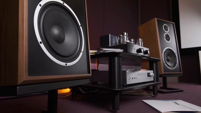 Легендарная американская акустика KLH Model Five смотреть онлайн