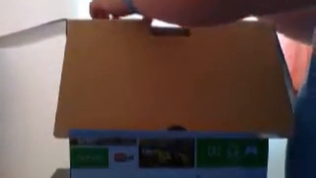 Xbox 360 E Unboxing 250GB смотреть онлайн