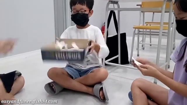 Classroom Fun Activity/Magic Box Game смотреть онлайн