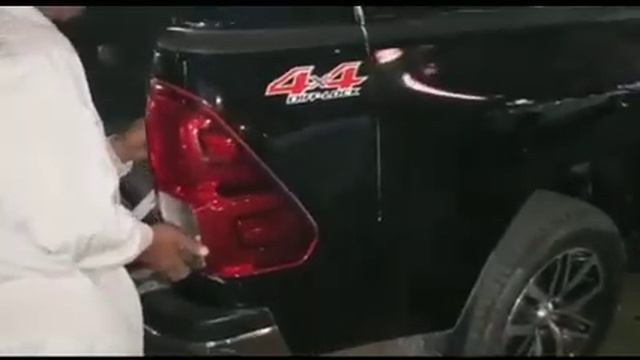 TOYOTA HILUX REVO Back Light Repair | How To Change Backlights Cover | AUTOKING.PK
