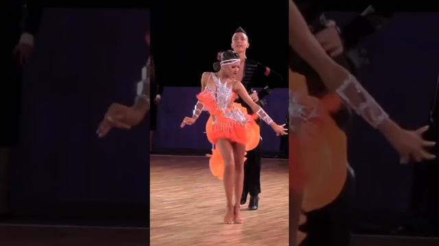 Какая энергия от ребят ? #бальныетанцы #джайв смотреть онлайн