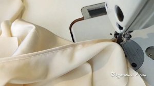 Пошив топа из шелка на тонких бретелях.Часть первая, обработка горловины.