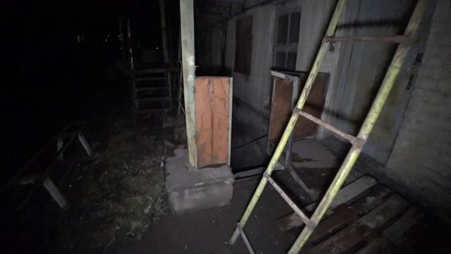 ЗАБРОШЕННЫЙ ХЛЕБОЗАВОД | ЧУТЬ НЕ РАЗБИЛ КАМЕРУ — ЧАСТЬ 1 смотреть онлайн