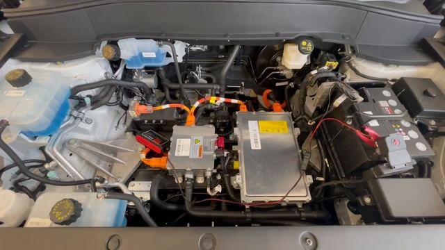 EVOLUTE - ПЕРВЫЙ РОССИЙСКИЙ ЭЛЕКТРОМОБИЛЬ. БУДУЩЕЕ РОССИЙСКИХ ДОРОГ