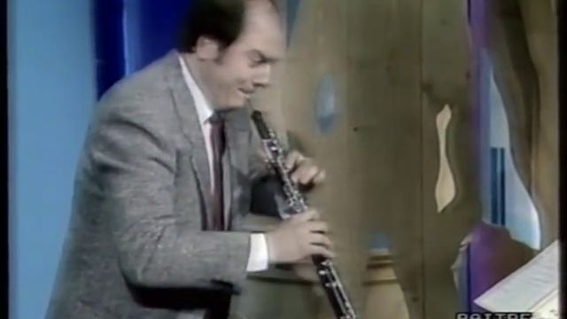 B. Britten - Metamorfosi n° 1 (Pan) per oboe solo - Carlo Romano смотреть онлайн