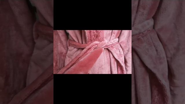 ?Flamingo color robe with guipure. Халат фламинго. С гипюром. смотреть онлайн