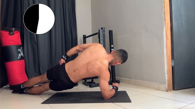 Com esse Treino Eu FINALMENTE Consegui Trincar as 6 partes do abdômen - Apenas 5 minutos por dia смотреть онлайн