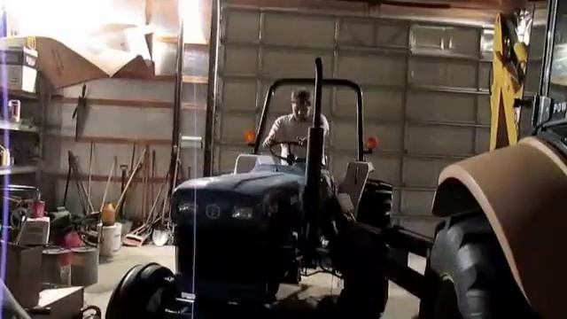 Lincoln - New Holland Tractor смотреть онлайн