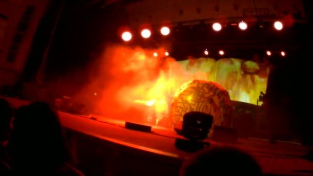 "Пикник" в Волгограде 2016. "У шамана три руки". смотреть онлайн