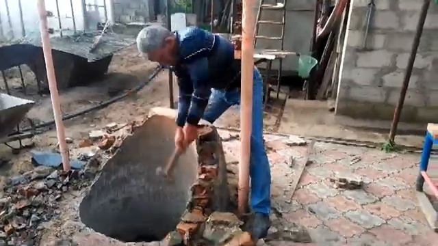 Передача "ДОМ и ОГОРОД". Серия № 2 — Установка люка вместо горловины бассейна! смотреть онлайн