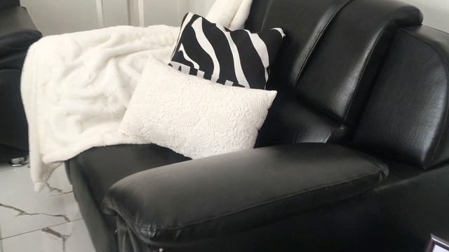Gutegura munzu / Interior Design and decoration / Black & white decoration / Cozy living room смотреть онлайн