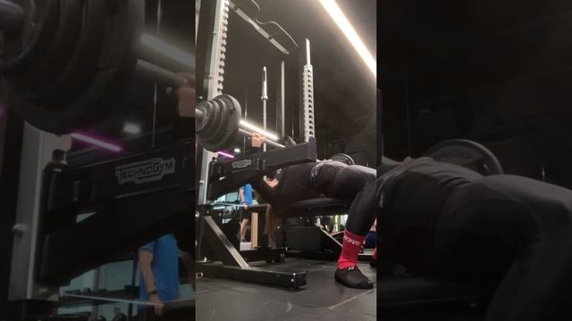 HFT26.Д4.2.жим штанги 57кгх3 (31.03.22) смотреть онлайн