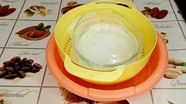 #ДомаВместе ТВОРОЖНЫЙ КРЕМ-СЫР ДВУМЯ ПРОСТЫМИ СПОСОБАМИ/CURD CREAM CHEESE, IN TWO VERY SIMPLE WAYS смотреть онлайн