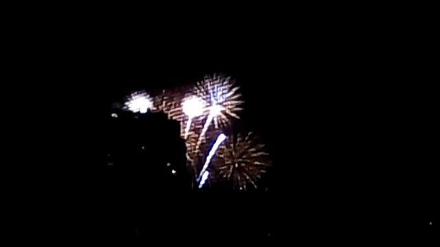 Салют 75 лет Победы. Новороссийск. Малая Земля. смотреть онлайн