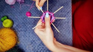 Мандала из ниток. Как сплести мандалу новичку. Мастер-класс от Школы мандал.