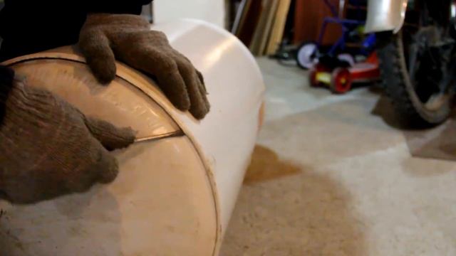 Разбор водонагревателя на металл. Что внутри? смотреть онлайн