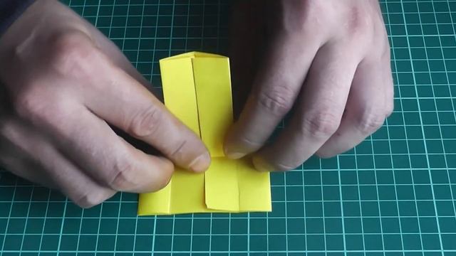 ОРИГАМИ МИКРОФОН ИЗ БУМАГИ / КАК СДЕЛАТЬ МИКРОФОН ИЗ БУМАГИ / Origami paper microphone смотреть онлайн