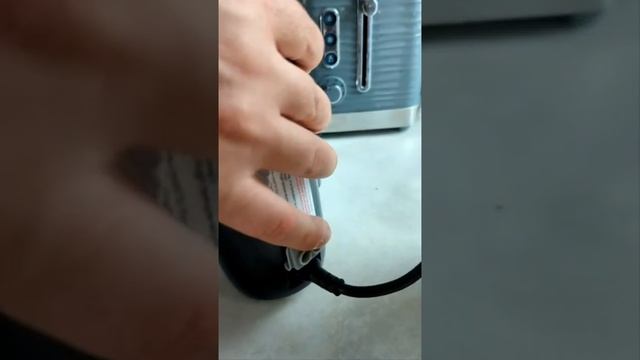 Tragbarer Mini Wasserkocher, 4 Temperatureinstellungen, Anleitung nur Englisch, Klasse Reisebegleit смотреть онлайн