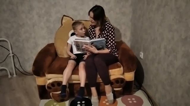 Реклама книги Григория Кайгородова "150 зверей и птиц. Детская энциклопедия в стихах" смотреть онлайн