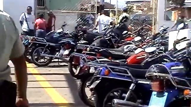 UN TOTAL DE 150 MOTOCICLETAS LOGRO DECOMISAR LA POLICIA DEL MUNICIPIO SUCRE DURANTE EL FIN DE SEMAN
