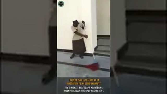 Как красива читает Коран. Сура 19 Марйам. Maryam смотреть онлайн