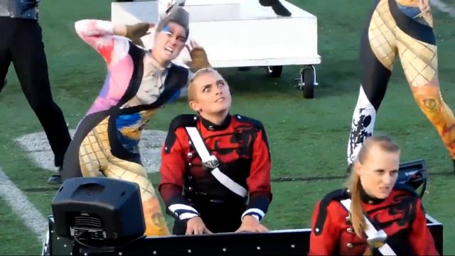 (Видео не мое) Это эмоциональное выступление клавишницы из Бостона способно напугать любого смотреть онлайн