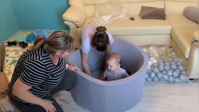 Вечер с двумя реборнами у мамы | подарили много подарков! Evening with a reborn doll смотреть онлайн