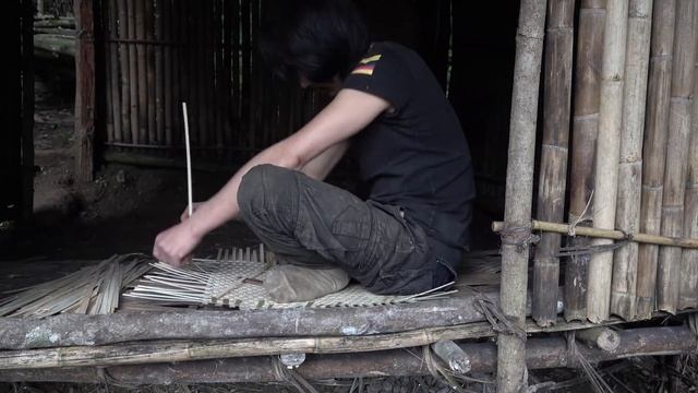 Best Meal - Bamboo Tube cooked Rice, Wilderness Alone, Episode 75 смотреть онлайн