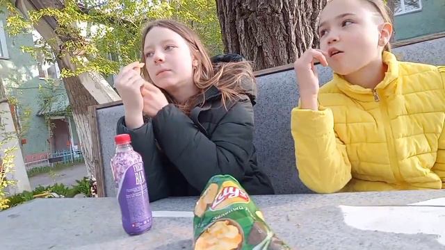 Жду Софию.Кого увезла скорая? смотреть онлайн