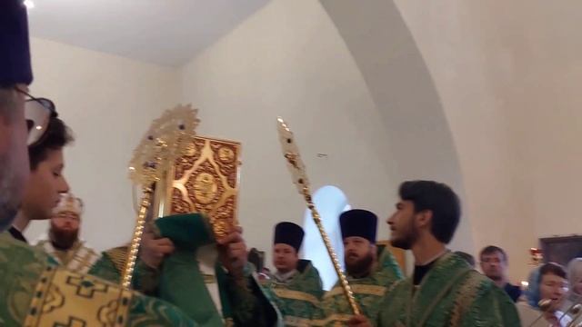 Митрополит Игнатий совершил малое освящение храма святой блаженной Ксении Петербургской смотреть онлайн