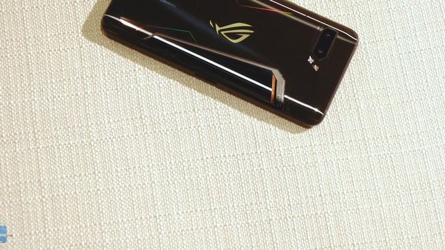 ROG Phone 2 comes with Snapdragon 855 Plus, is ridiculously powerful смотреть онлайн