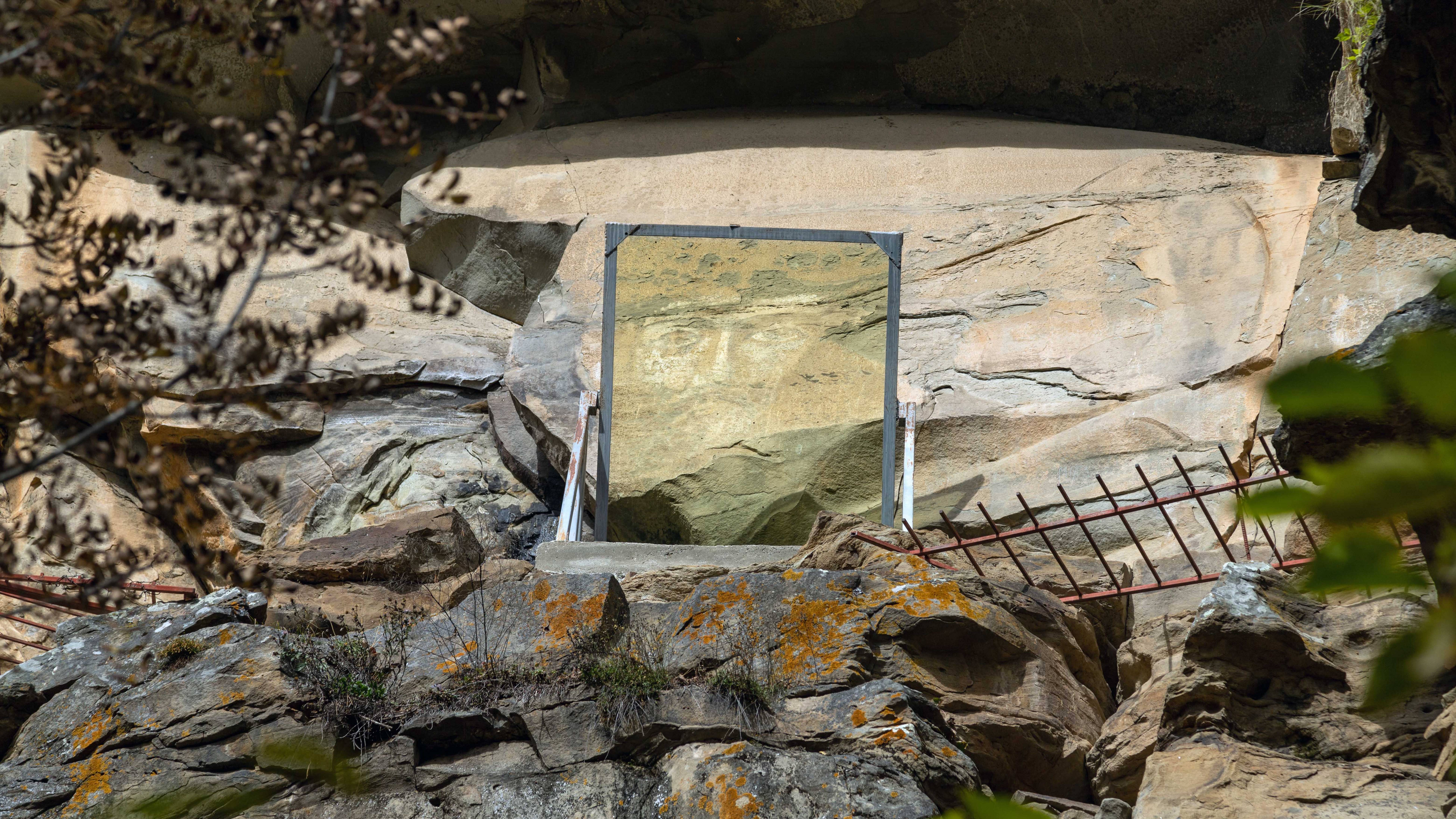 Наскальный Лик Христа. Загадочная икона в гроте хребта Мицешта. Карачаево-Черкесия, п. Нижний Архыз смотреть онлайн