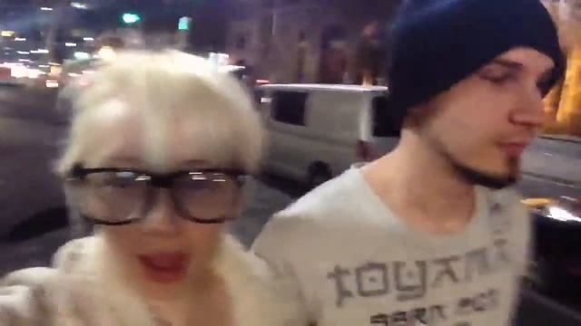 Strawberry Sandwiches and The LOreal Rowenta Steam Pod! July 2013 - Violet LeBeaux Vlogs смотреть онлайн