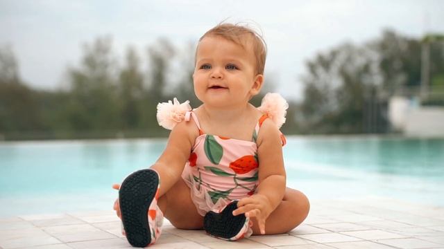 Плавательные тапочки | Happy Baby смотреть онлайн