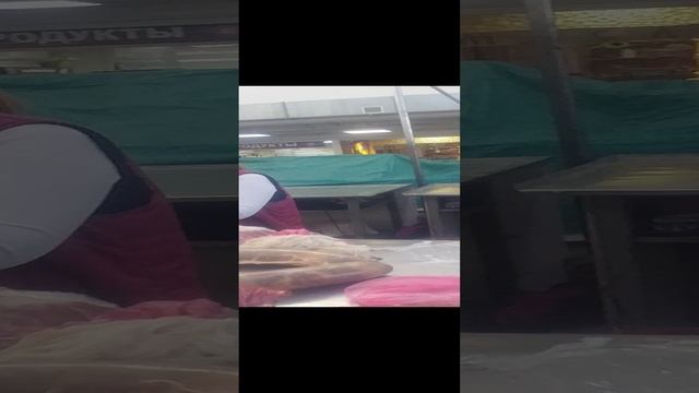 20230417_Омск. Казачий рынок. Казашка красавица Рысбике - почем конина? смотреть онлайн