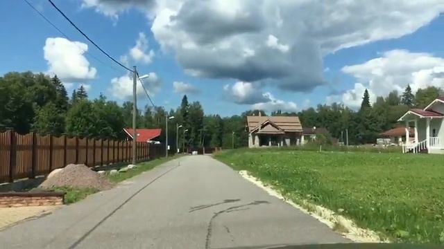 Продается супер участок 30 соток в элитном КП "Хутор близ Извары".- 2 смотреть онлайн