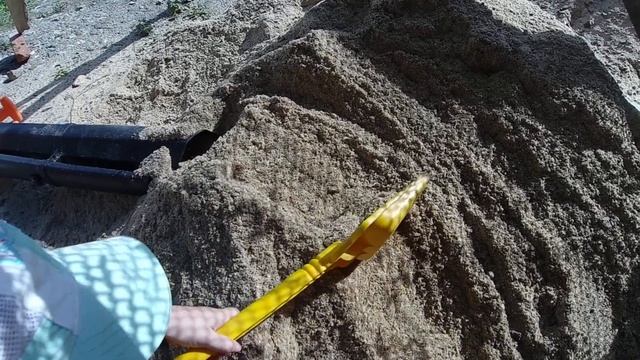 Как легко утеплить потолок ч.1, справиться даже ребёнок | Аэролифт | Моя Соломенная Фазенда смотреть онлайн