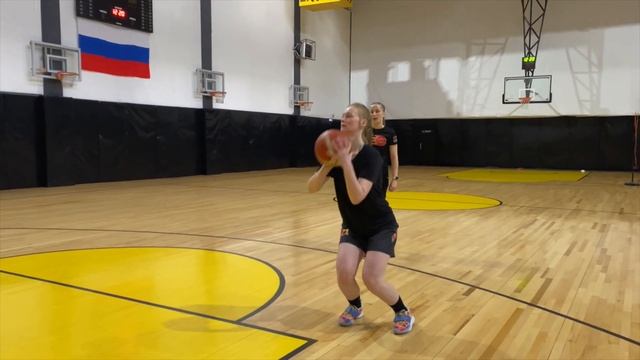 БАСКЕТБОЛ | UNDER DRAG смотреть онлайн