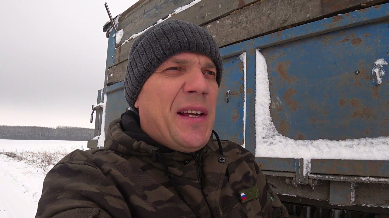 ВЕСЬ ДЕНЬ БУКСУЮ В ПОЛЕ , ЭКСКАВАТОР В ПОМОЩЬ !))) смотреть онлайн